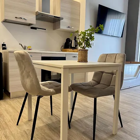 Maison 32 - Station - Netflix Free Apartment Bari