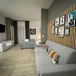 Daire Maison 32 - Station - Netflix Free *