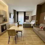 Maison 32 - Station - Netflix Free *